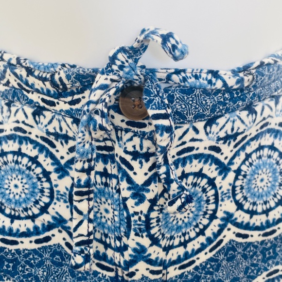 Caribbean Joe Blue Patterned Shorts - Picture 3 of 7